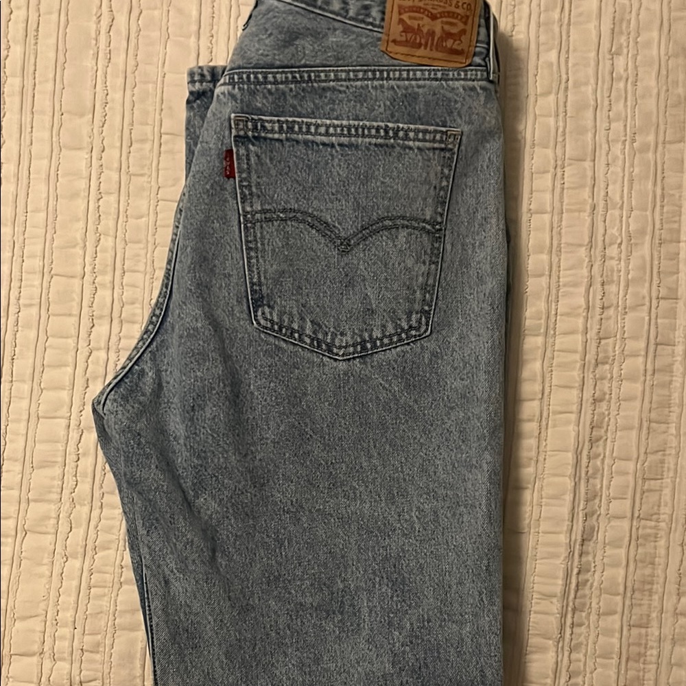 Levi's Woman’s Low Pro Straight Jeans